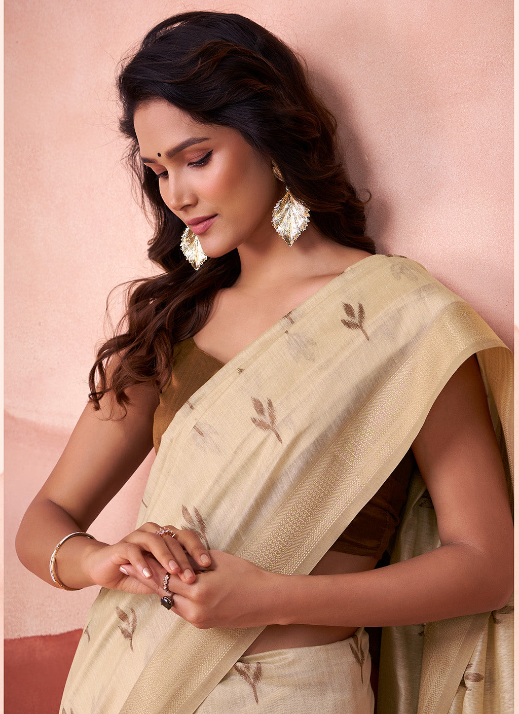 मुगा कॉटन साड़ी