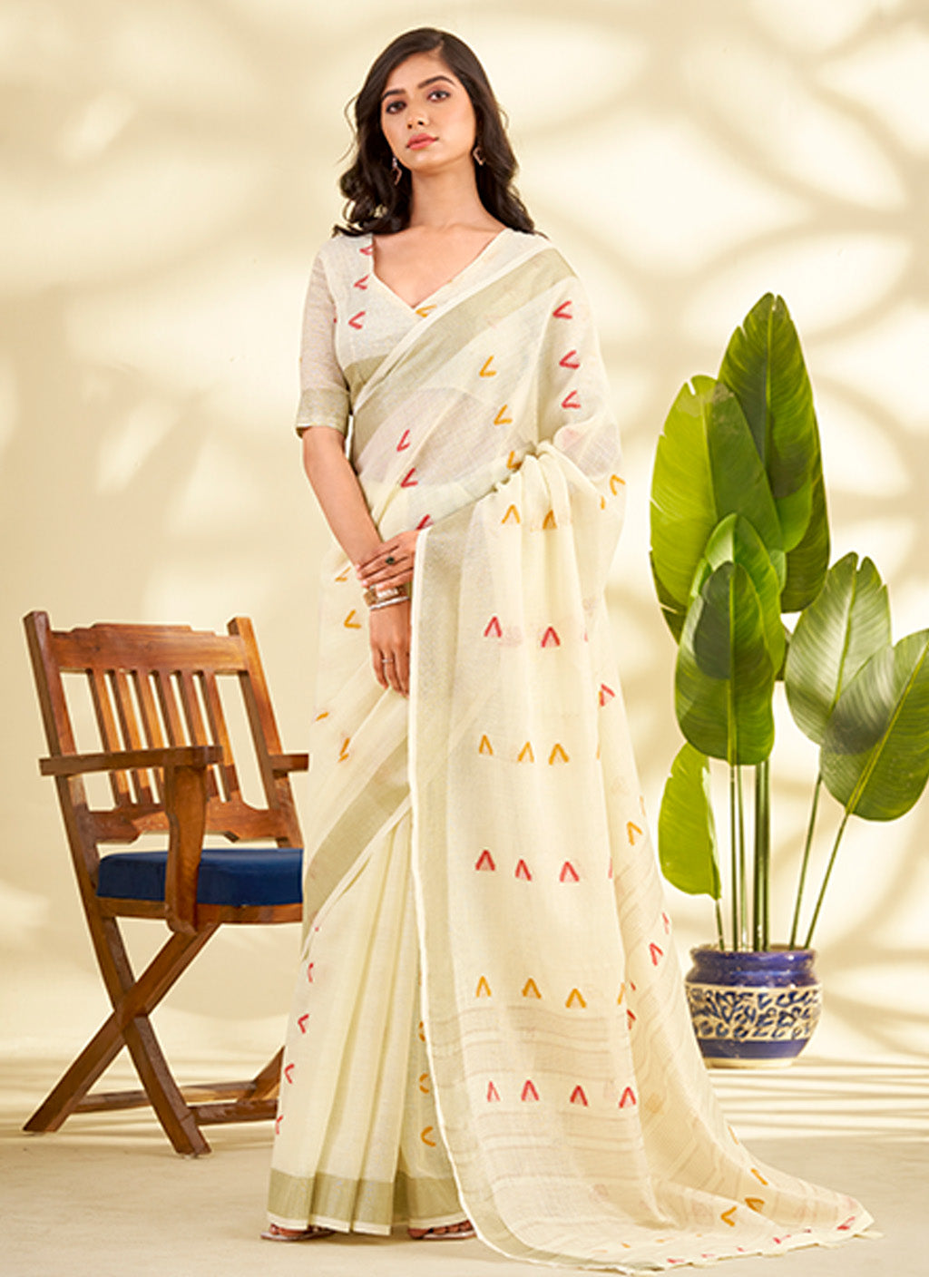 मुगा कॉटन साड़ी