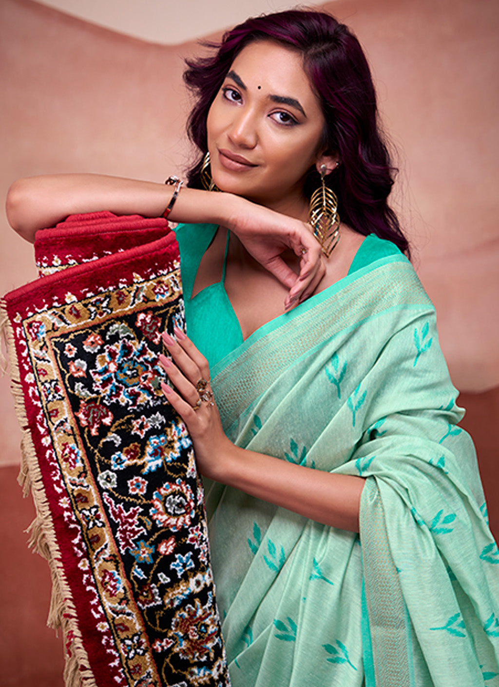 मुगा कॉटन साड़ी