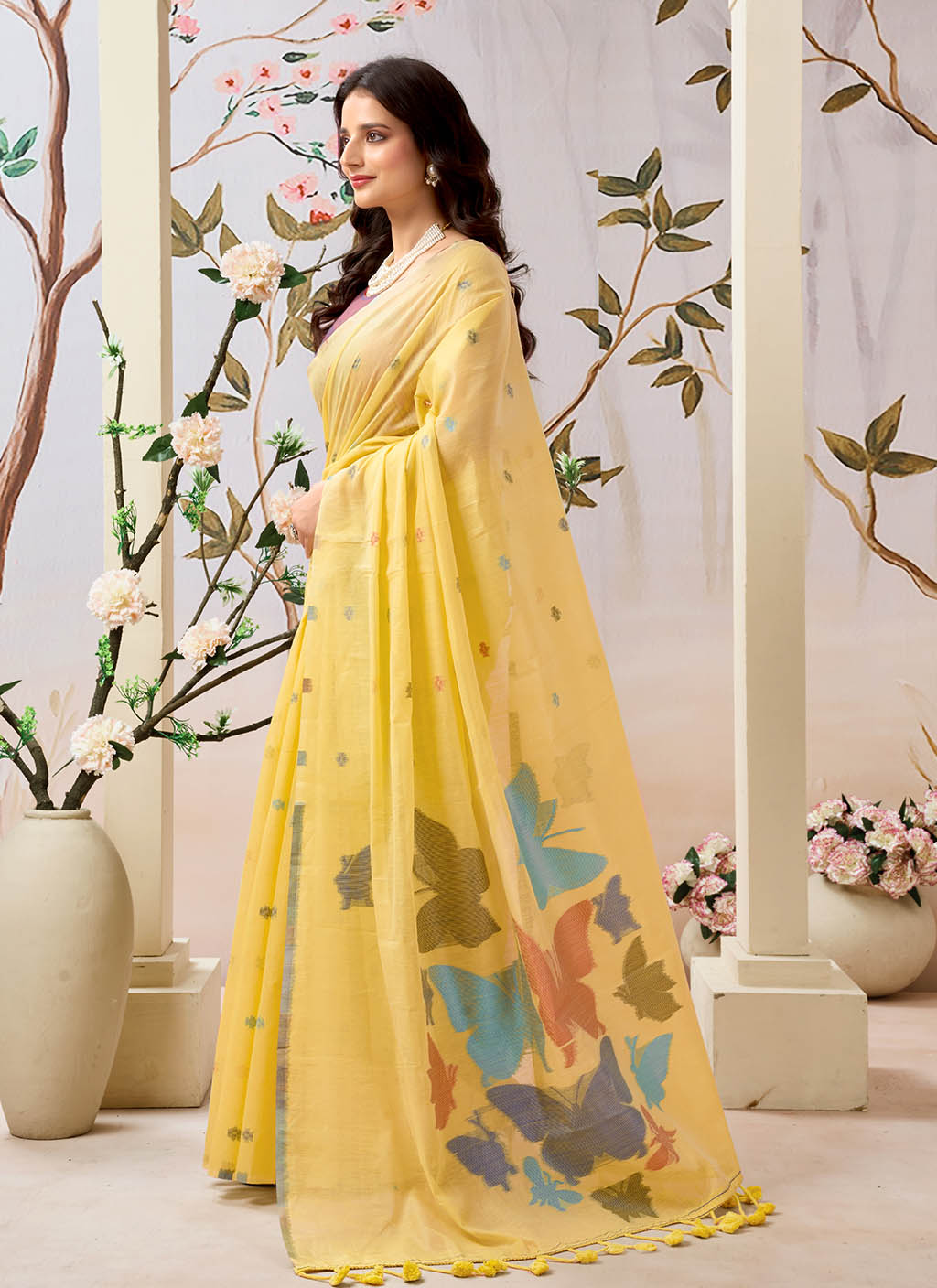 Ananya Mul Cotton Saree