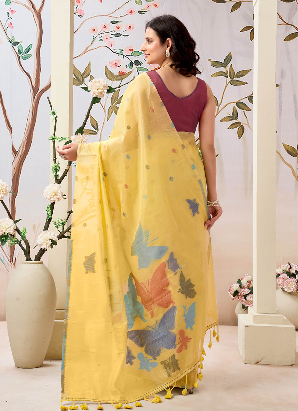 Ananya Mul Cotton Saree
