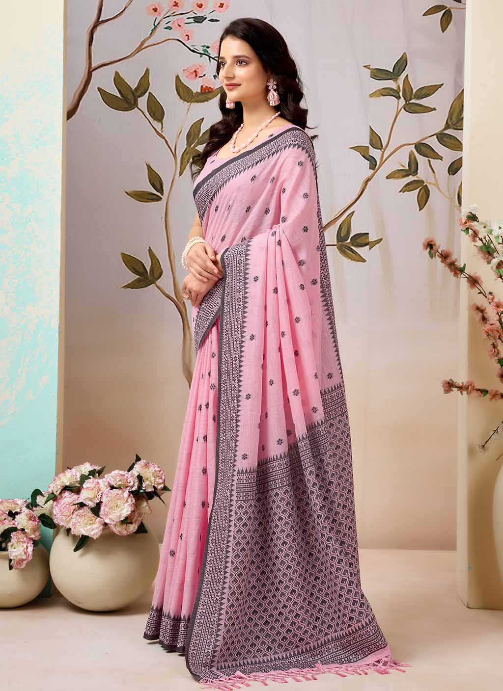 मुगा कॉटन साड़ी