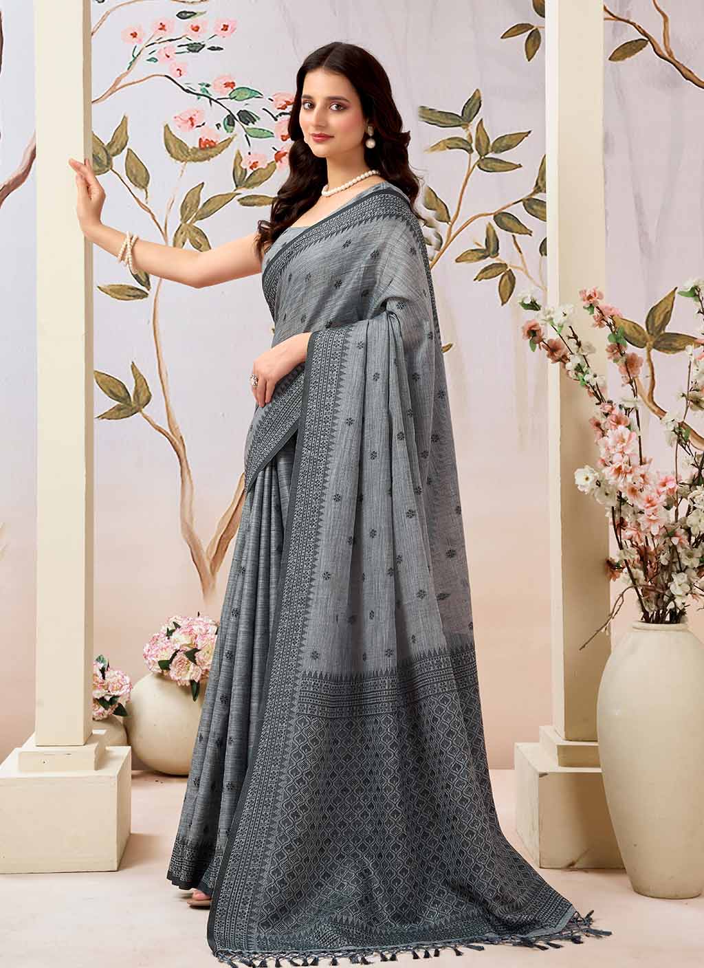 Gargi Pure Linen Saree