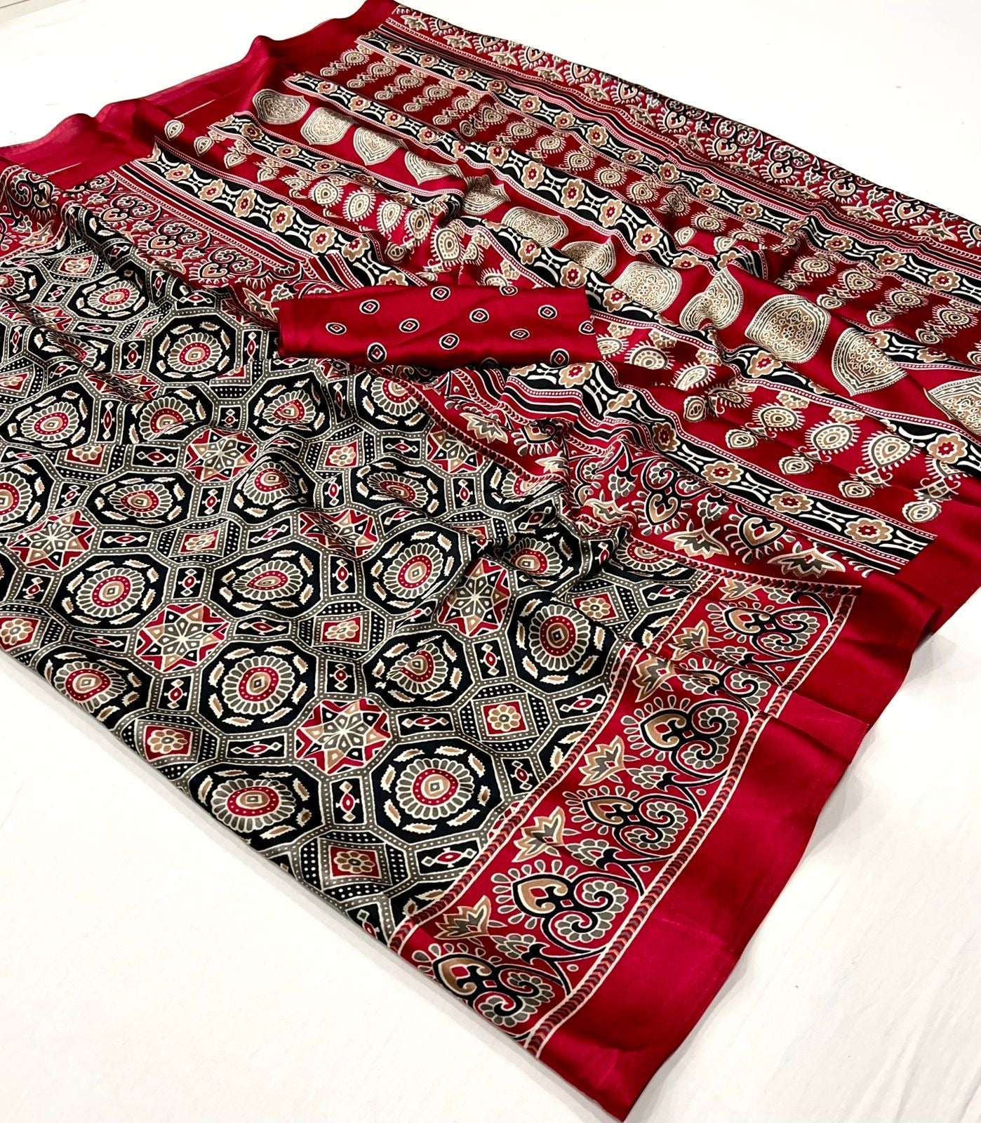 Ajarakh (Saree) - Ranjvani