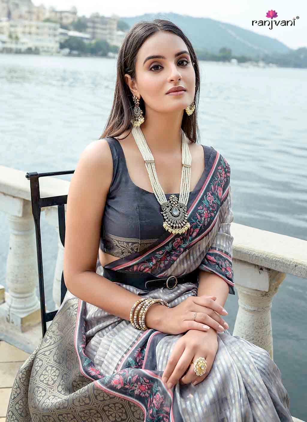 Bhavna Soft Silk Saree - Ranjvani