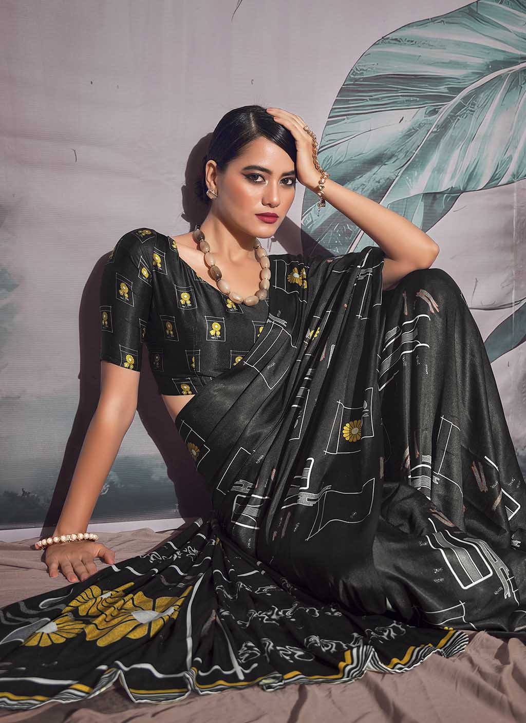 Flower (Saree) - Ranjvani