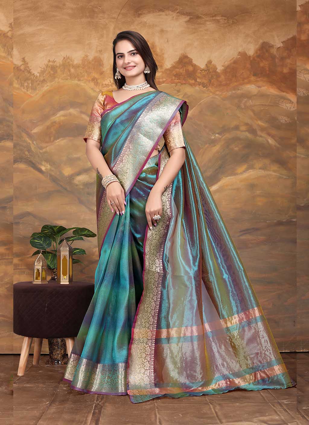 Radhika (Saree) - Ranjvani