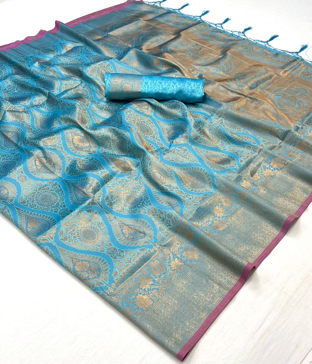 Rupmanjari (Saree) - Ranjvani