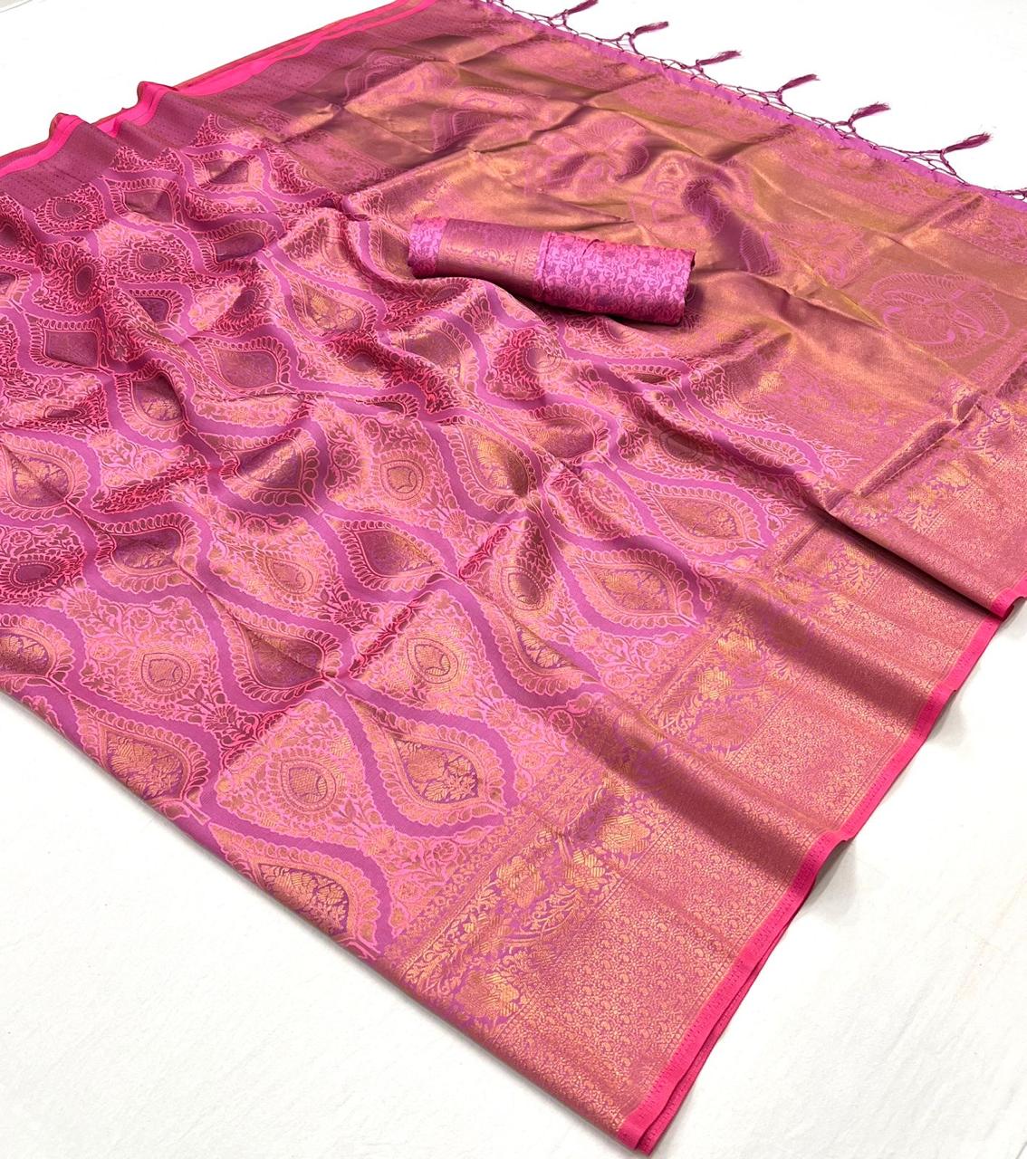 Rupmanjari (Saree) - Ranjvani