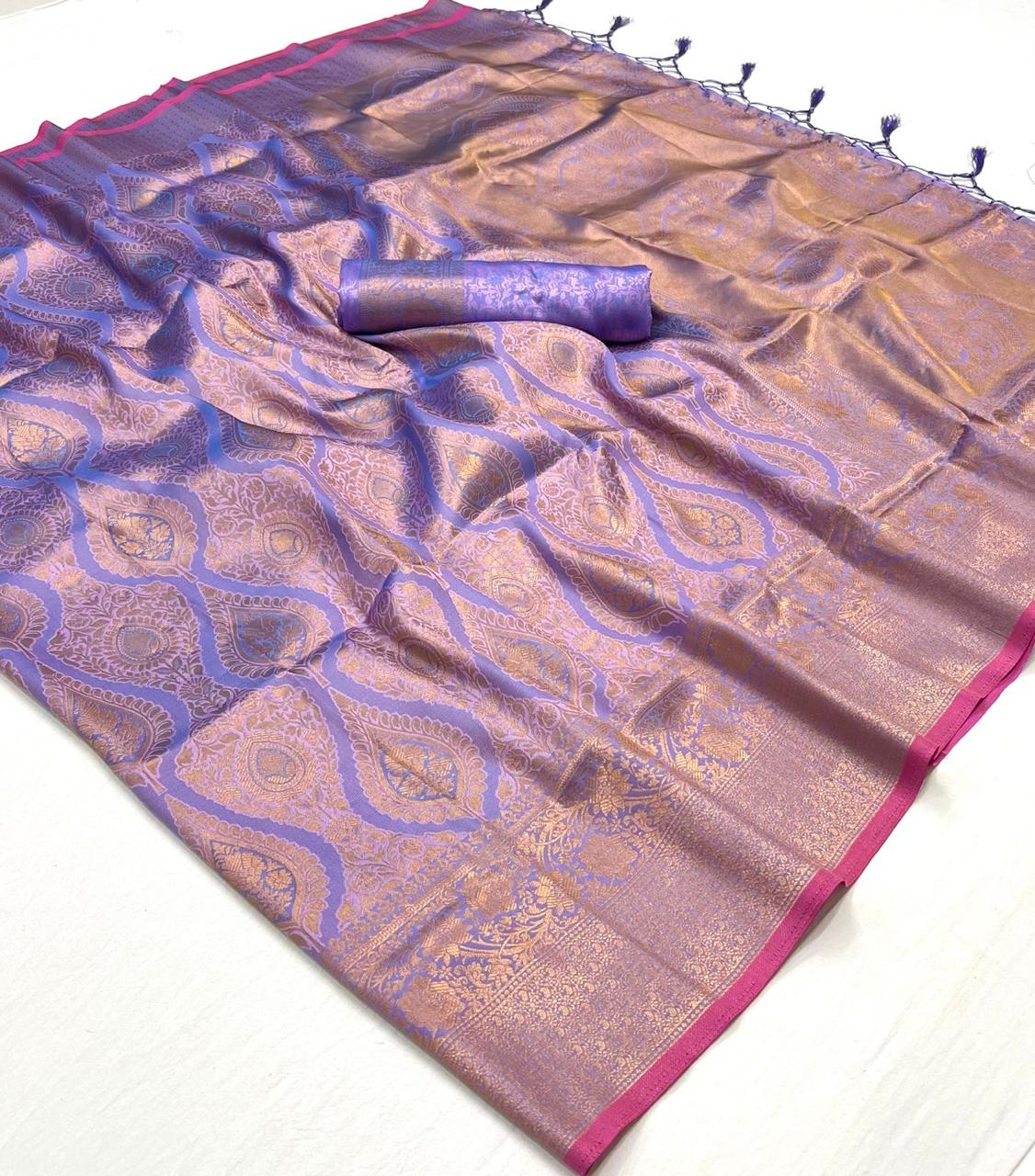 Rupmanjari (Saree) - Ranjvani